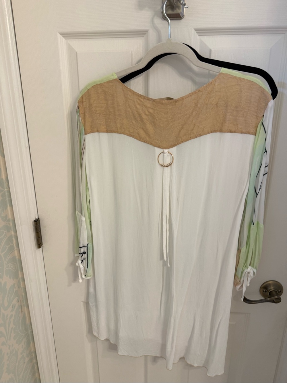 Elisa Cavaletti Pastel Mint & Peach Floral V-Neck Tunic Top - Picture 4 of 7